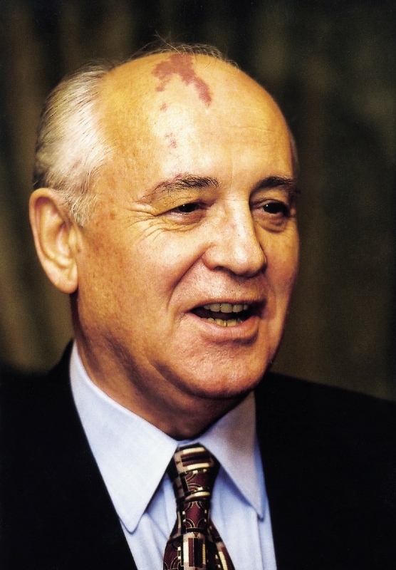 Mikhail Gorbachev Biography